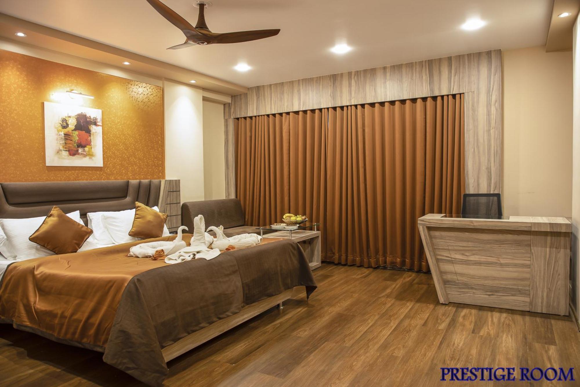 Hotel Rajmahal Guwahati Esterno foto