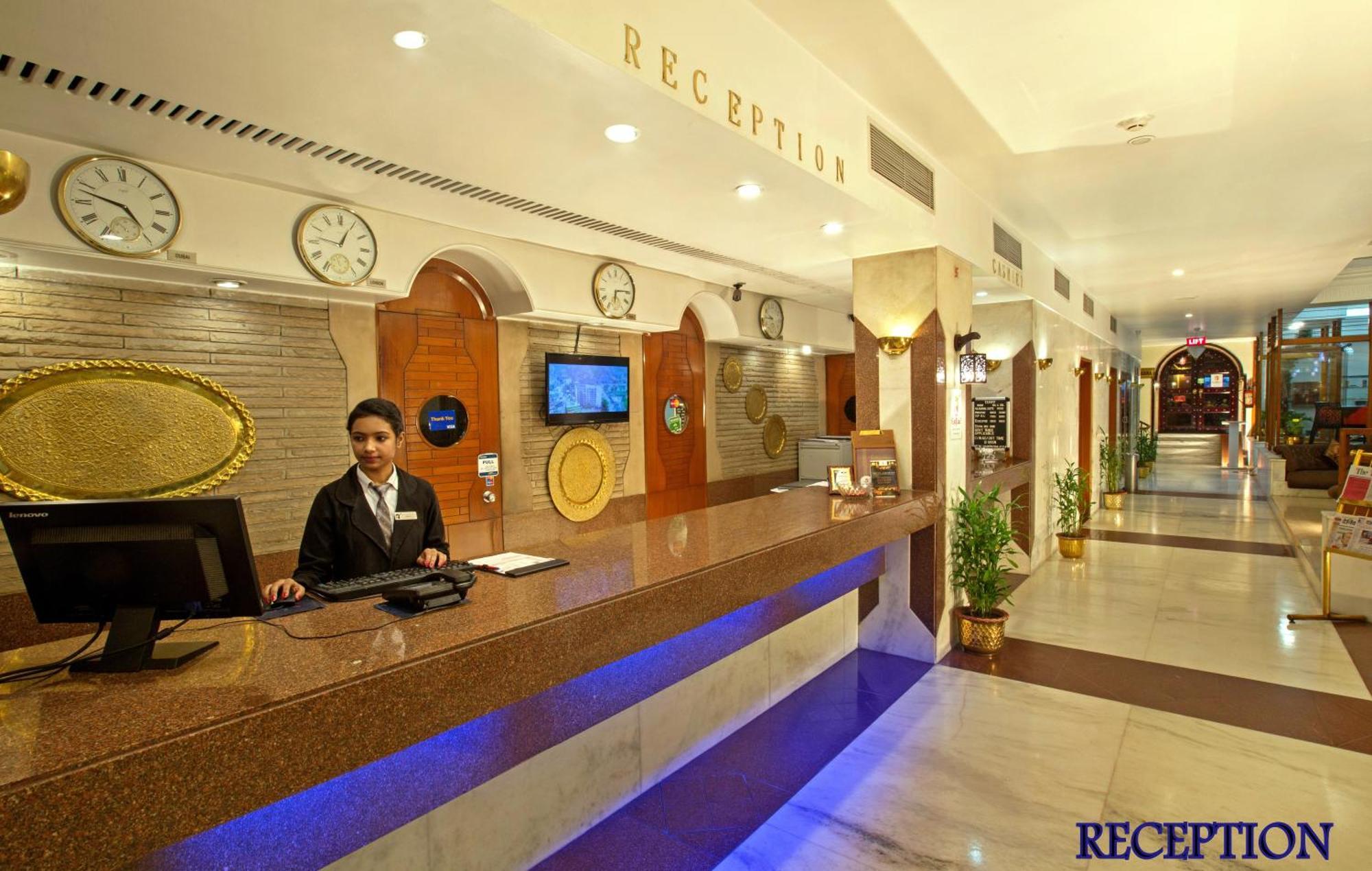 Hotel Rajmahal Guwahati Esterno foto