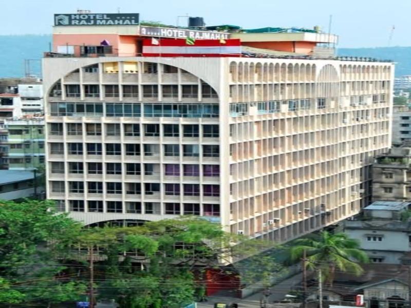 Hotel Rajmahal Guwahati Esterno foto